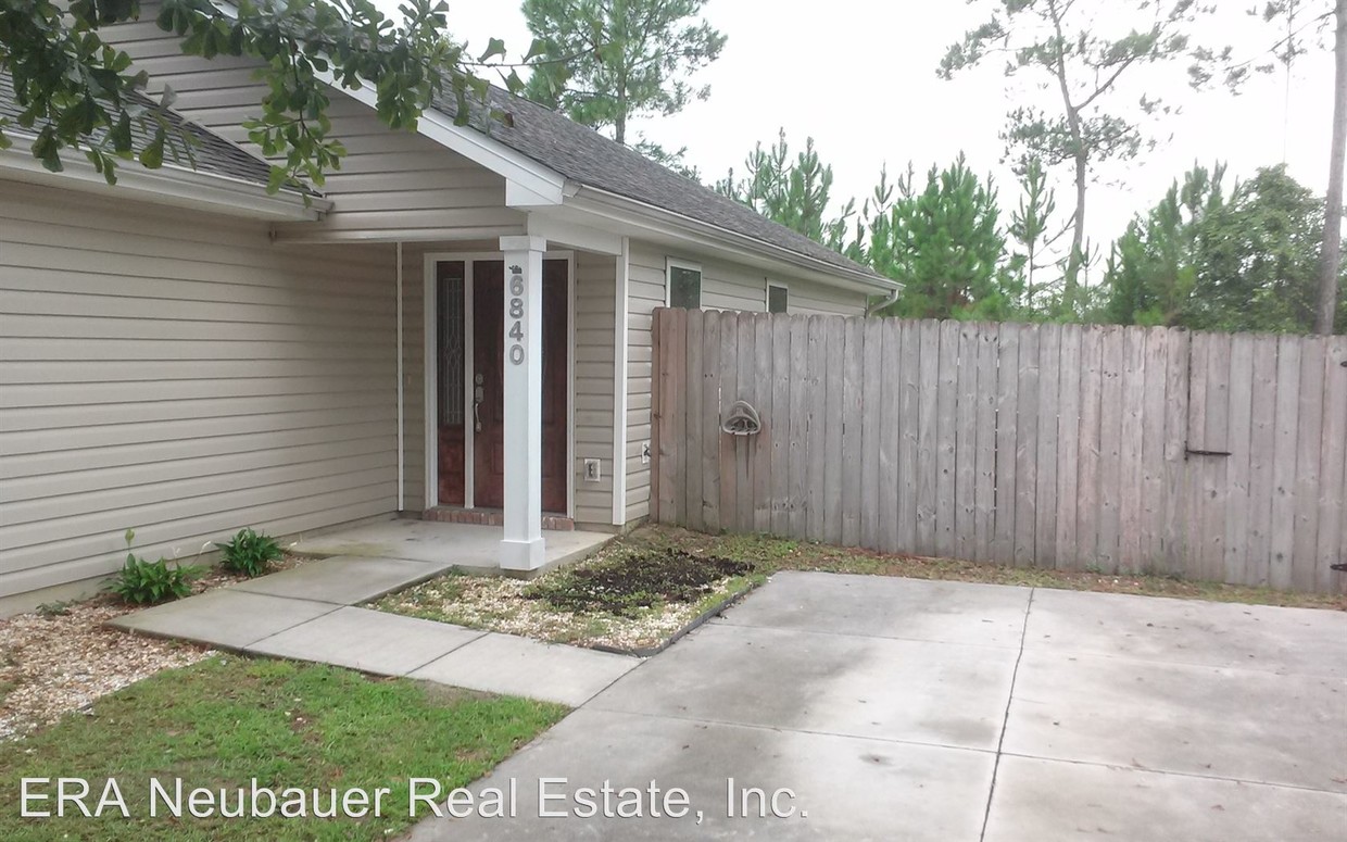 Primary Photo - 6840 Bayou George Dr