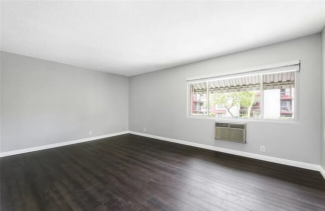 Building Photo - 1220 N 3rd St