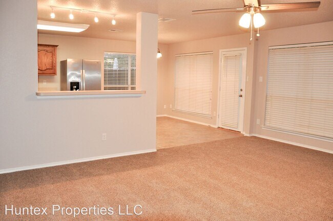 Foto del edificio - 4 br, 2.5 bath House - 6527 Graceland