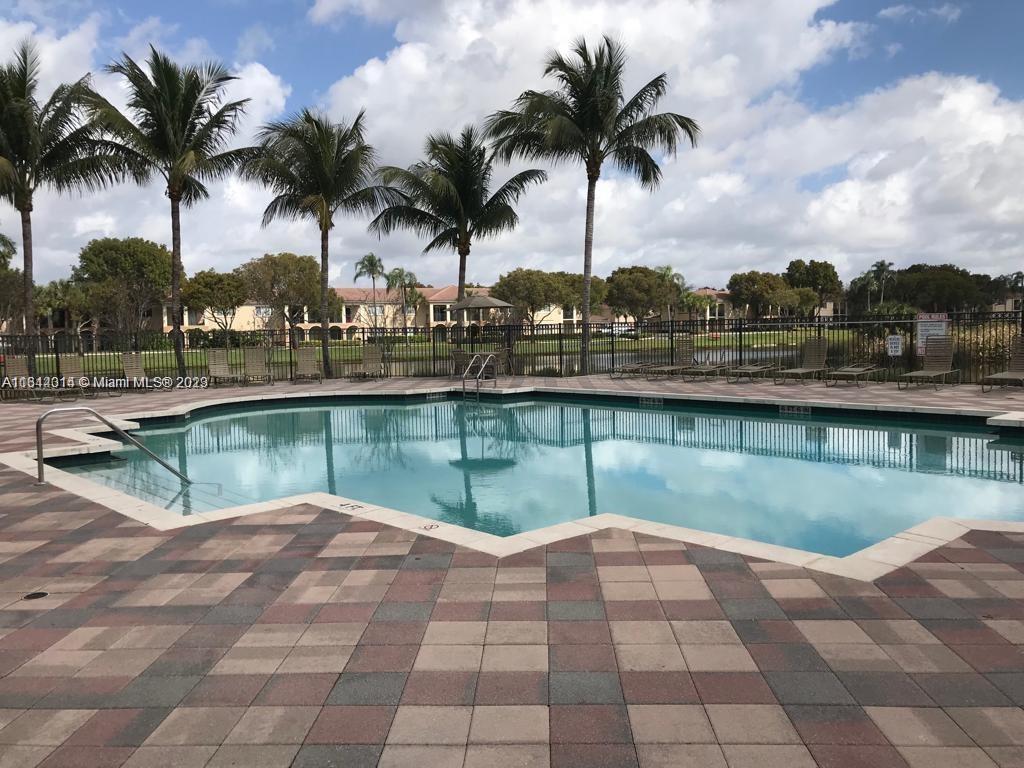 2442 Centergate Dr Unit 204, Miramar, FL 33025 Condo for Rent in