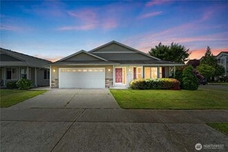 Building Photo - 7101 33rd Way NE