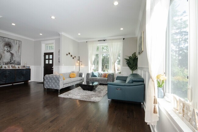 Foto del edificio - 7244 W Everell Ave