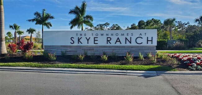 Foto del edificio - 8528 Daybreak St