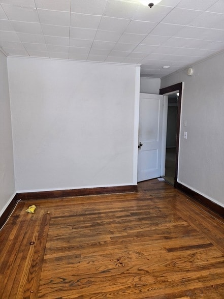 Building Photo - 263 Elm St