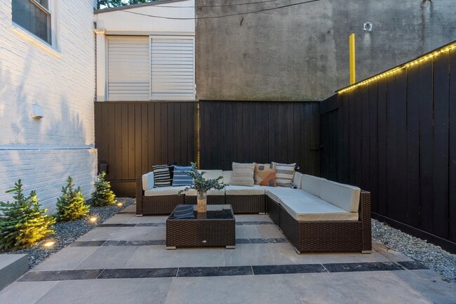 Foto del edificio - 1604 13th St NW