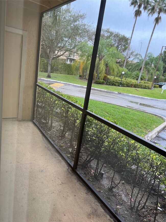 Foto del edificio - 1239 SW 46th Ave