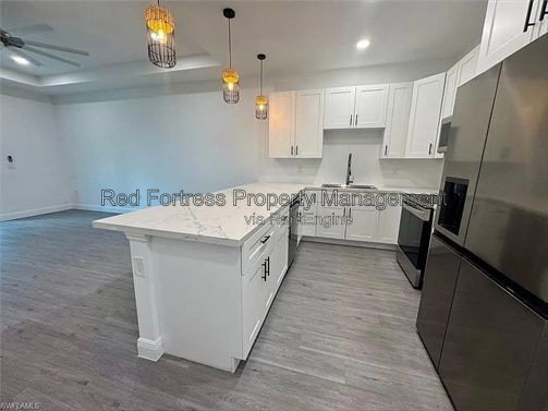 Foto del edificio - 17546 Dumont Dr