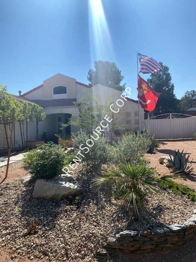 Foto del edificio - 4br 2ba Single Story Pool Home in West Pal...