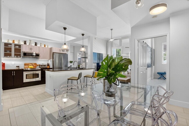 Foto del edificio - 600 S Dixie Hwy