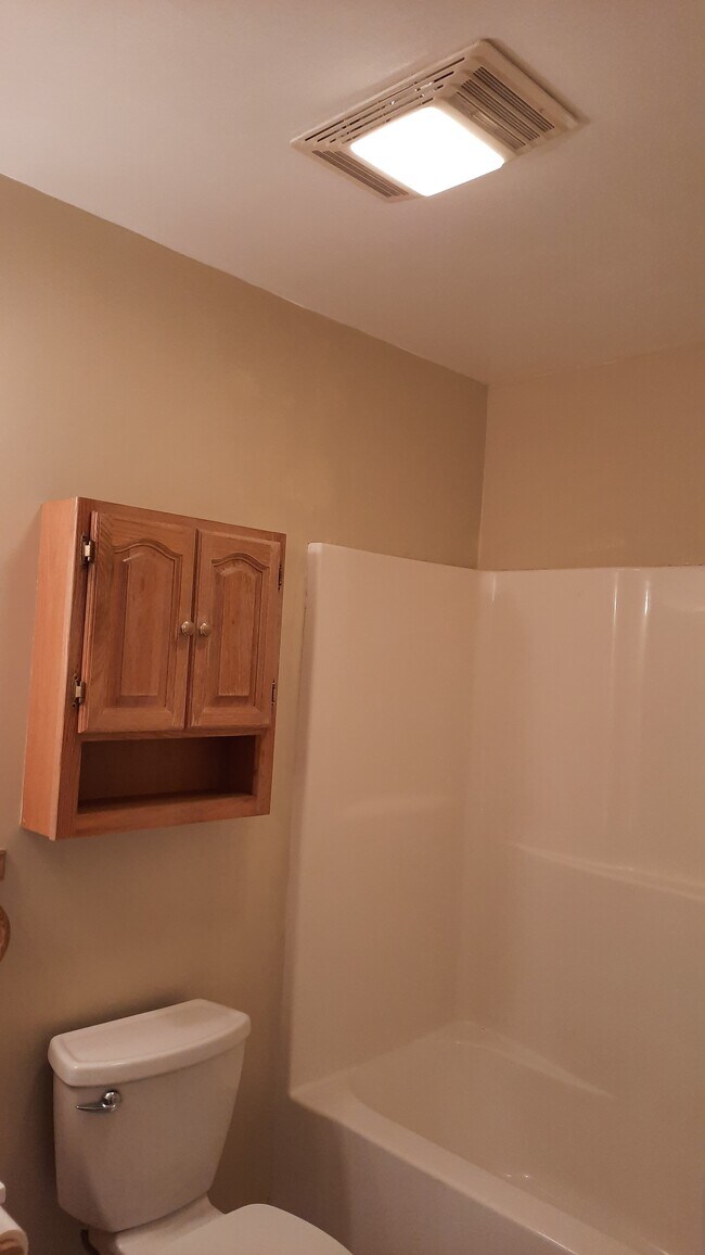 244 Oakwood Ave Unit 2B Elmira NY 14903 Apartments In Elmira NY 244-oakwood-ave-unit-2b-elmira-ny-14903-apartments-in-elmira-ny