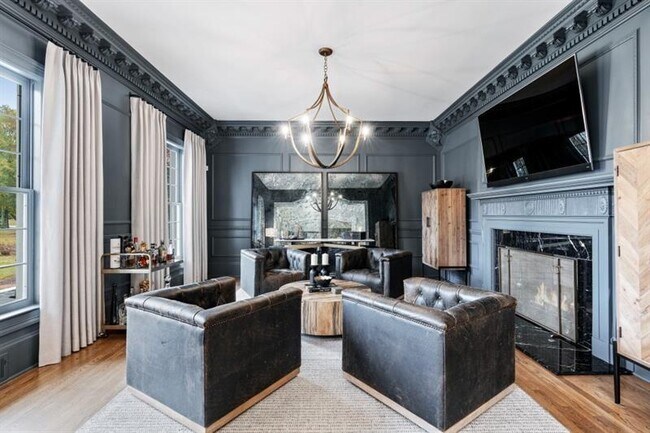 Foto del edificio - 1445 Hillside Dr SW