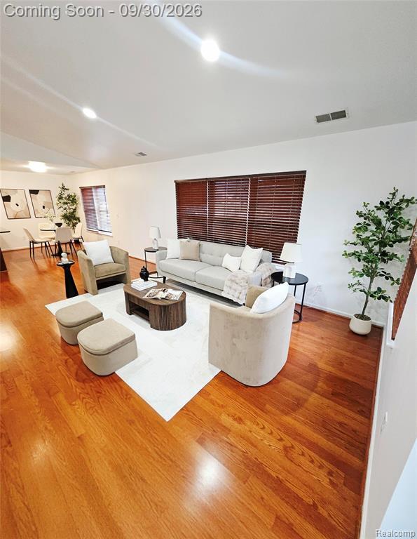 Foto del edificio - 42268 Hanover Dr