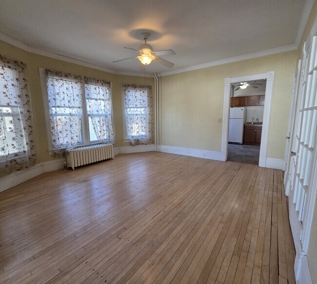 Foto del edificio - 115 E Parkway Ave