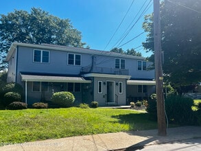 Building Photo - 811 Glenwood Rd