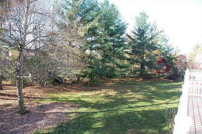 Building Photo - 15 Roundtop Rd