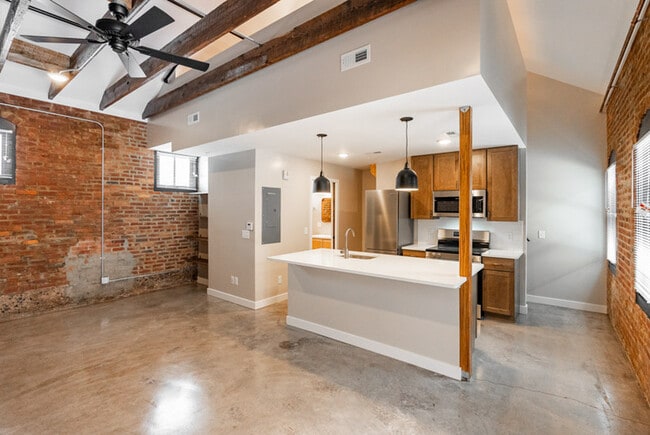 Photo - 235 Old South High St Apartment