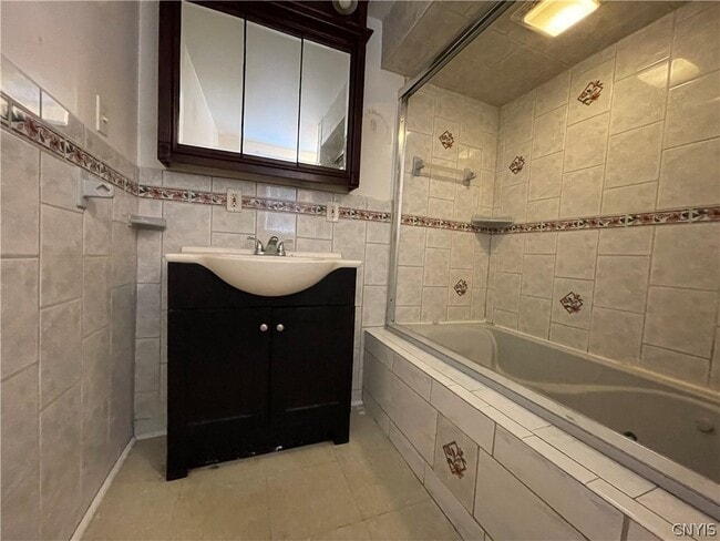Building Photo - 8013 NY-13