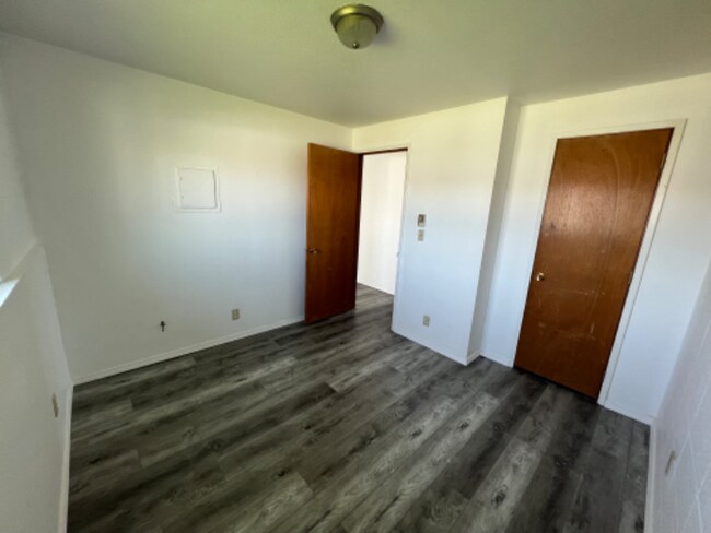 Foto del edificio - 1006 W Pear Ave