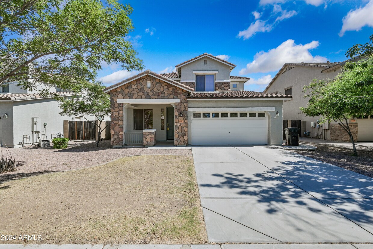 Foto principal - 1543 E Nightingale Ln