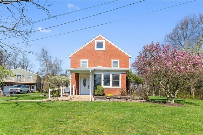 Building Photo - 580 Markman Park Rd