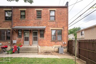 Building Photo - 435 Alden Ave