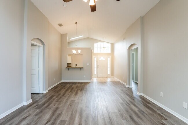 Building Photo - 7920 Oakstone Ct