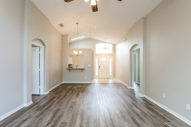 Foto del edificio - 7920 Oakstone Ct