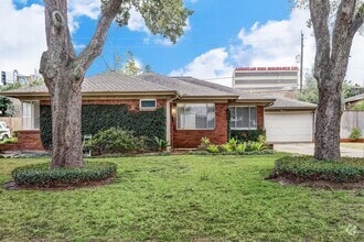 Building Photo - 4671 Merwin St