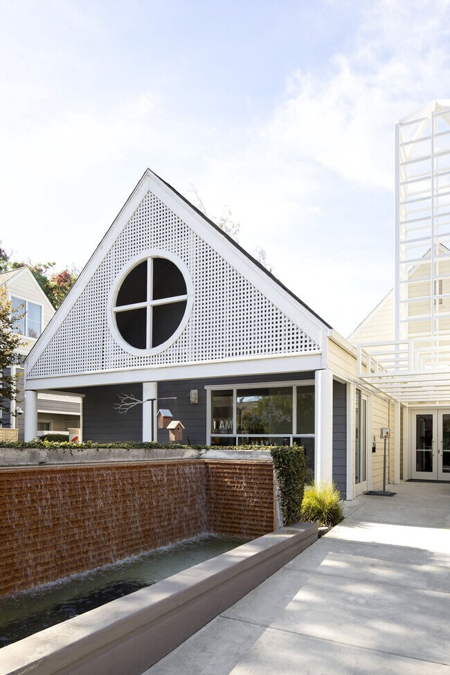 Foto del edificio - Alderwood Apartments