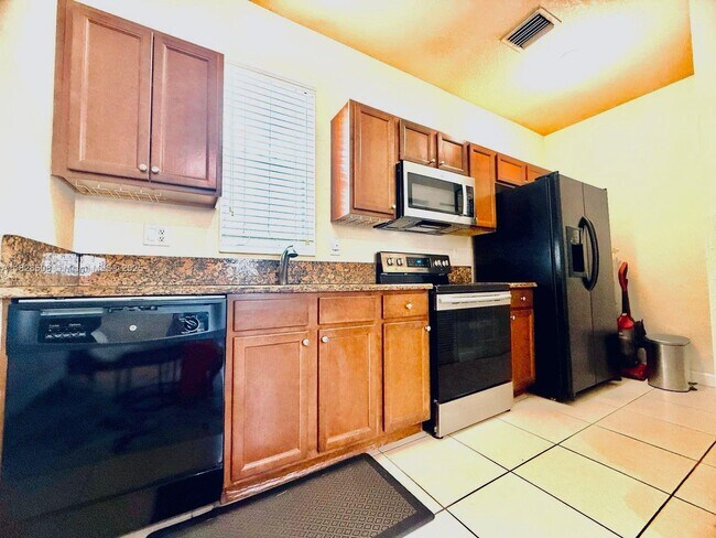 Foto del edificio - 17067 SW 93rd St