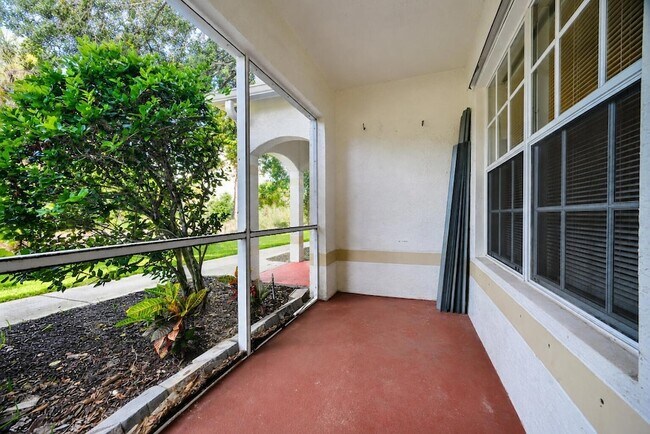 Foto del edificio - 356 SE Rogers Ct