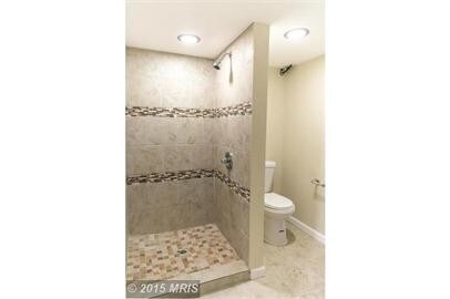 Foto del edificio - 1204 Deanwood Rd