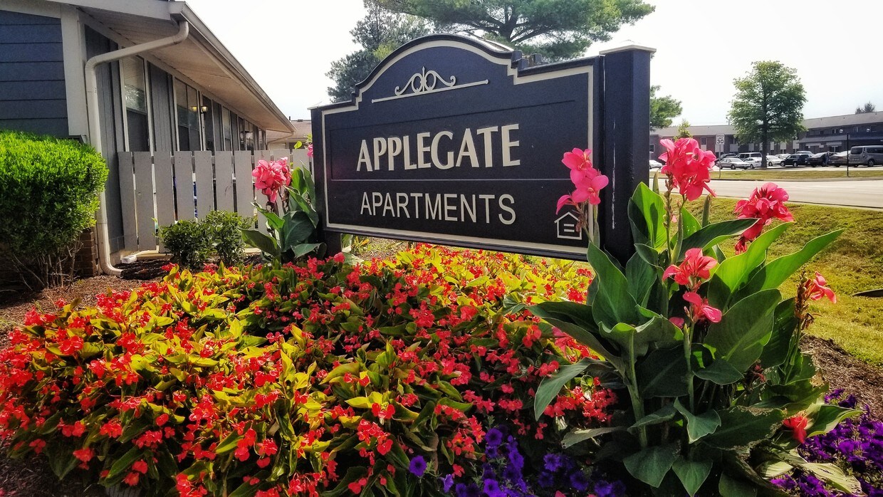 Applegate Apartments Columbus, IN
