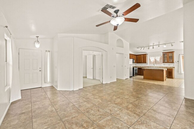 Foto del edificio - 13181 E Mesquite Flat Spring Dr