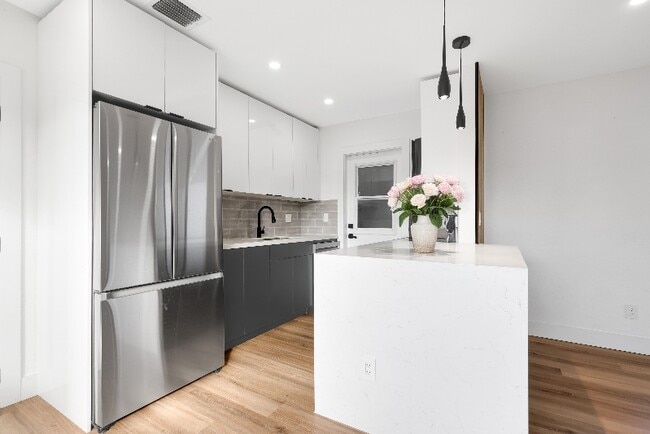 Foto del edificio - 1201 N 16th Ave