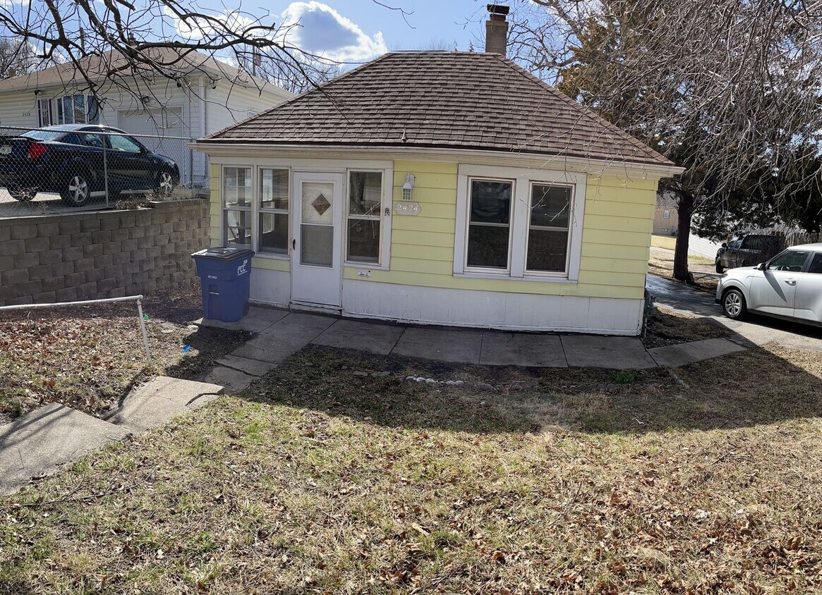 Foto principal - 2424 S 41st Street
