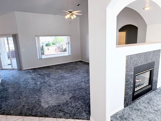 Foto del edificio - Snow Canyon Views!