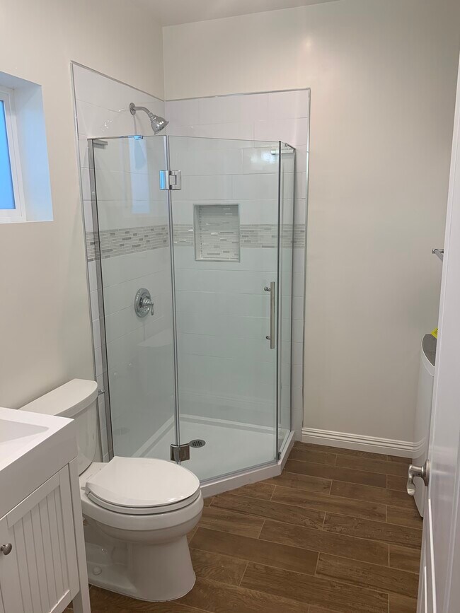 Baño - 12360 Jolette Ave