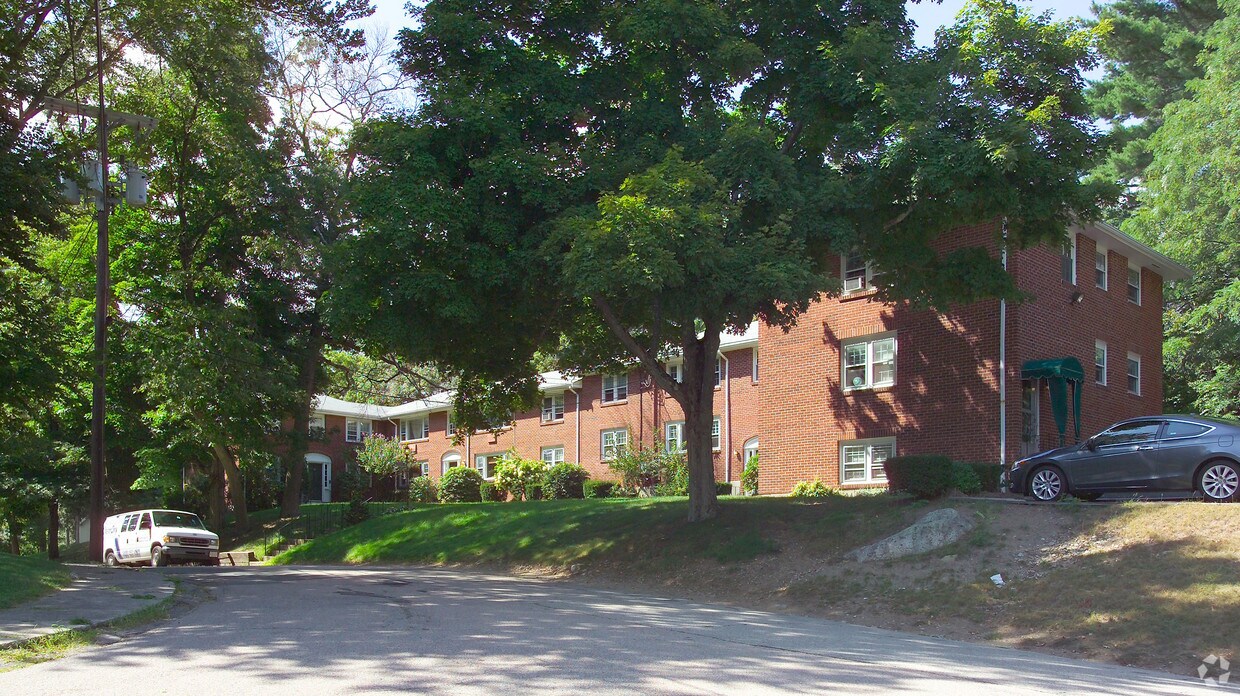 Primary Photo - Parkview Heights Apartments