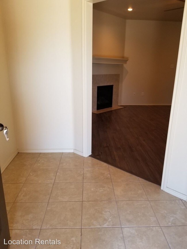 Building Photo - 3 br, 2 bath House - 3120 113th Street