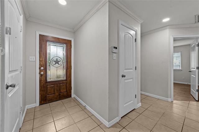 Foto del edificio - 2113 Leslie St