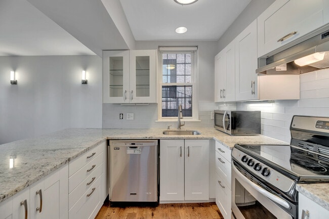 Foto del edificio - 2114 N St NW