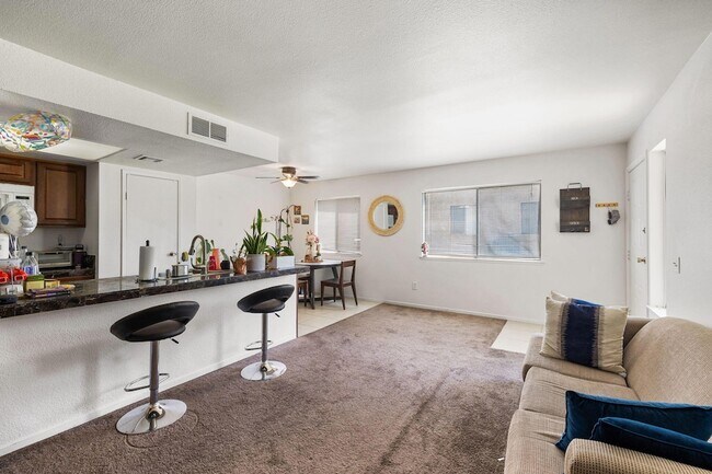 Foto del edificio - 72632 Raven Rd