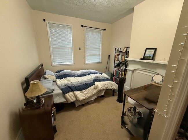 Building Photo - 1911 Jane St