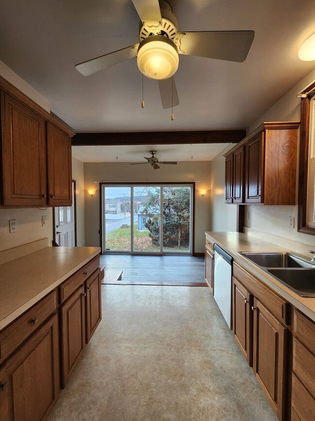 Foto del edificio - 120 Cooper St