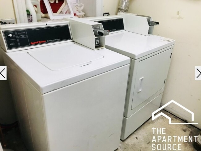 Photo - 2937 N Allen Ave Apartment