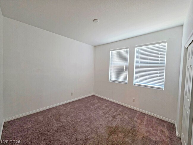 Building Photo - 3603 E Polk Ave