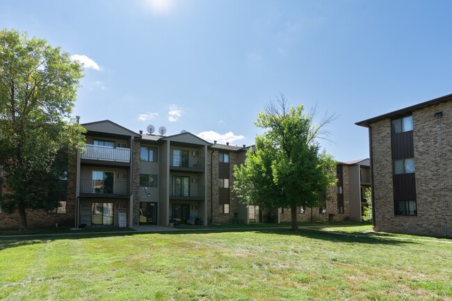 Fargo, ND Place One Apartments | Exterior - Place One