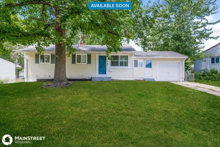 Foto principal - 10725 Glen Garry Rd, St. Louis, MO 63137