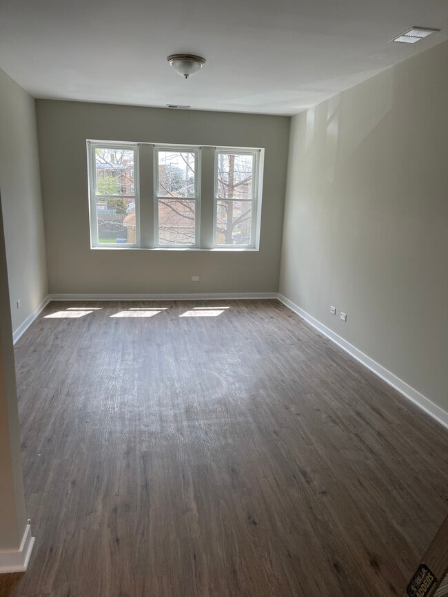 Foto del edificio - 5206 W Parker Ave